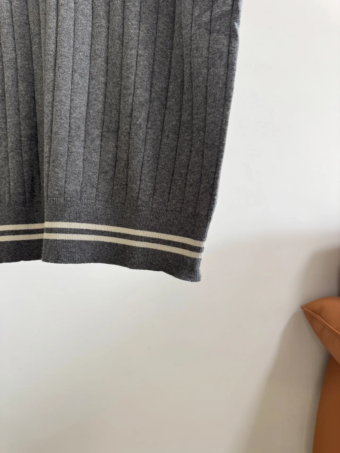175 Brunello Cucinell Bc double-breasted old money style striped splicing pullover knitted short-sleeved Tee Color: Black Gray Men and Women Same Style Sizes: S-XL